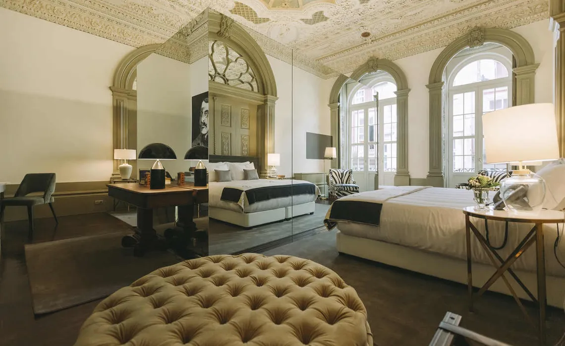Suite Royal Fernando Pessoa - Bedroom
